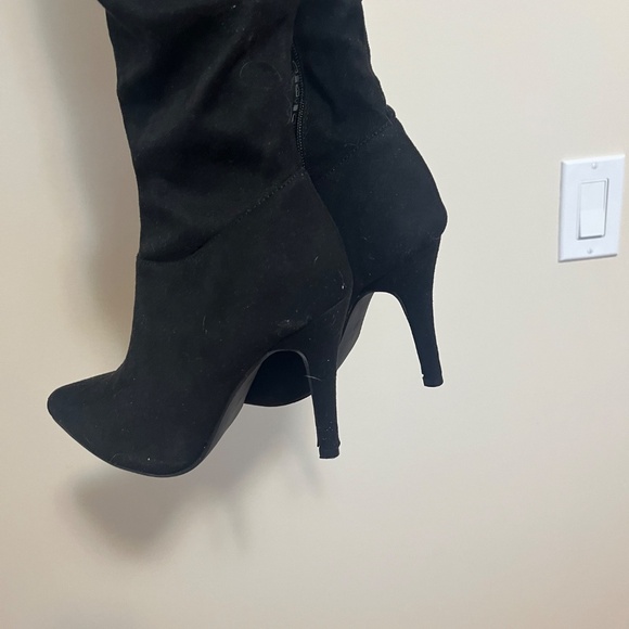 Thigh High Suede Boots - Picture 4 of 4